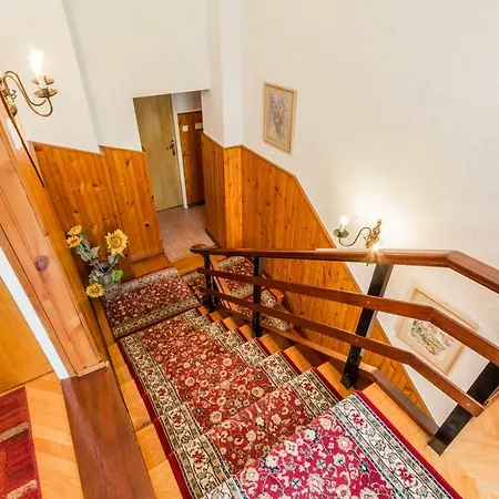 Vanda & Frane Gostinjska kuća 4*