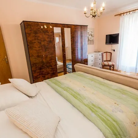 Gostinjska kuća Vanda & Frane Moscenicka Draga